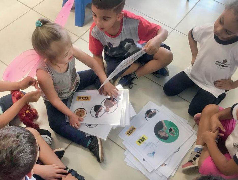 Projeto de educação inclusiva libera acesso gratuito a materiais pedagógicos